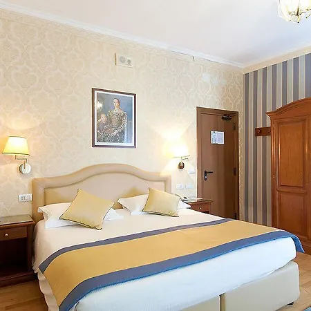 Apartament Piazza Di Spagna